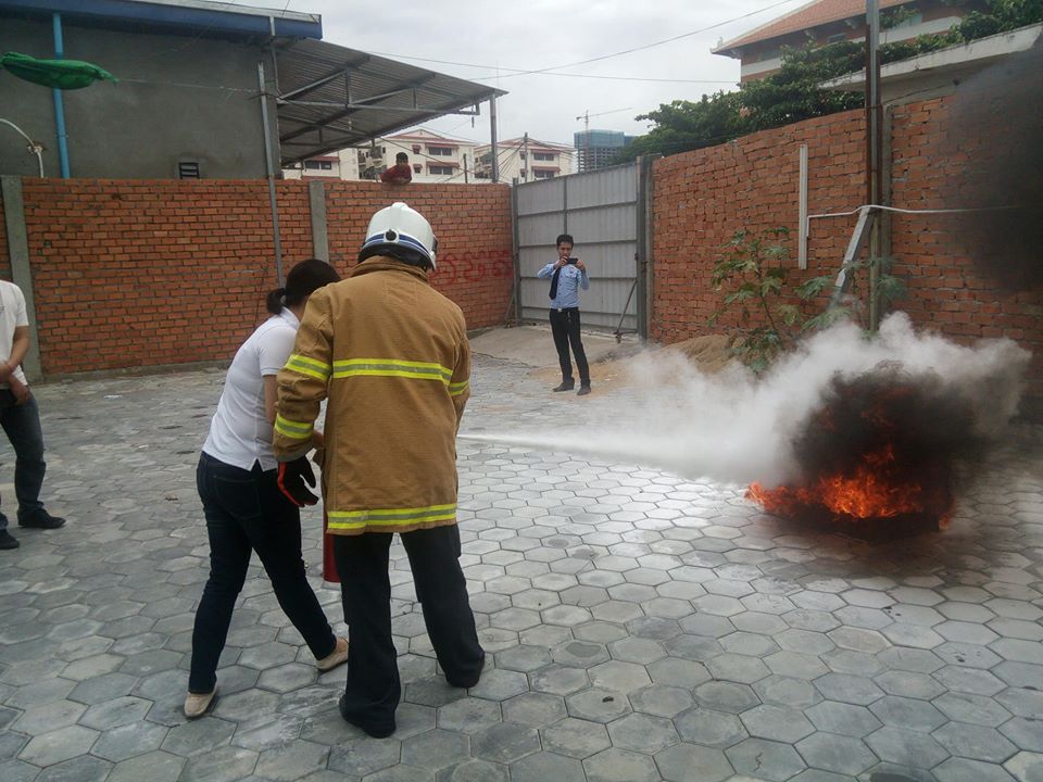SMCS Provides Fire Training To V-Trust