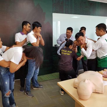 CBRE Receives First Aid Training